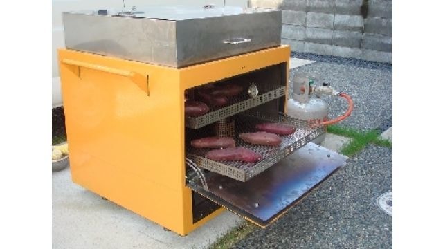 焼き芋機。焼き芋をひっくり返す必要がない。